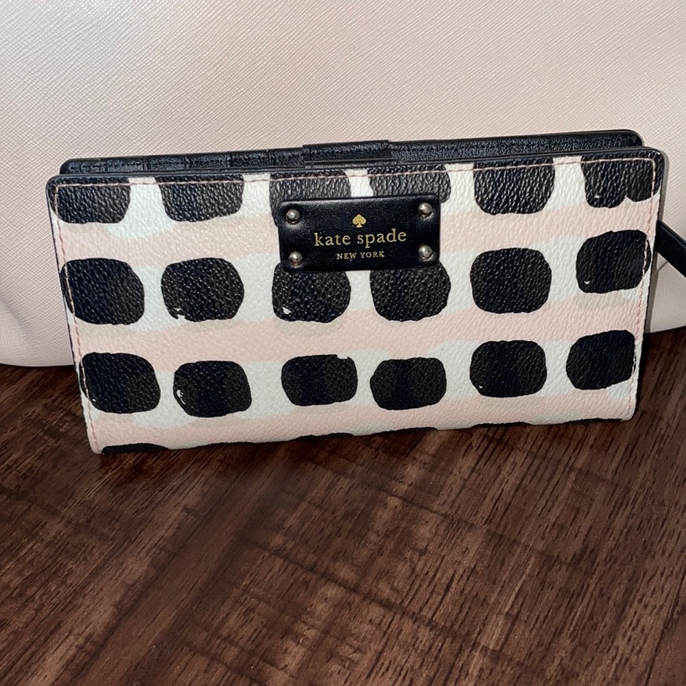 Kate spade wallet